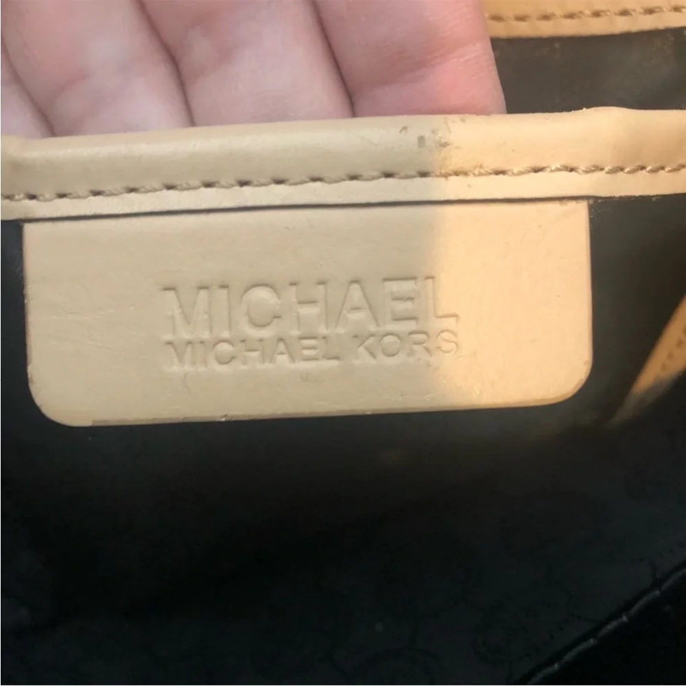 Michael Kors Large Tote Coated Canvas Leather Tech Handbag Black Jet Set - Picture 2 of 14